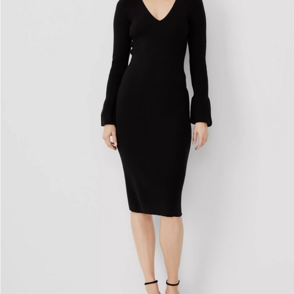 Ann Taylor Dresses & Skirts - Ann Taylor Black PEARLIZED BUTTON CUFF V-NECK SWEATER DRESS - Size XS